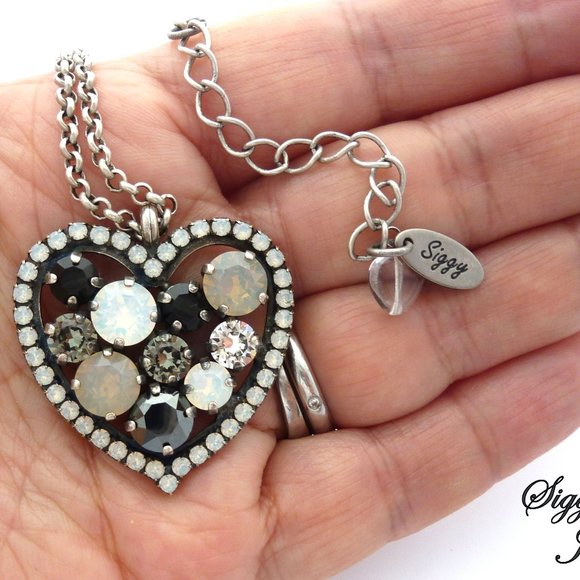 Swarovski Crystal Heart Pendant, Multi Stone Halo - Picture 7 of 7